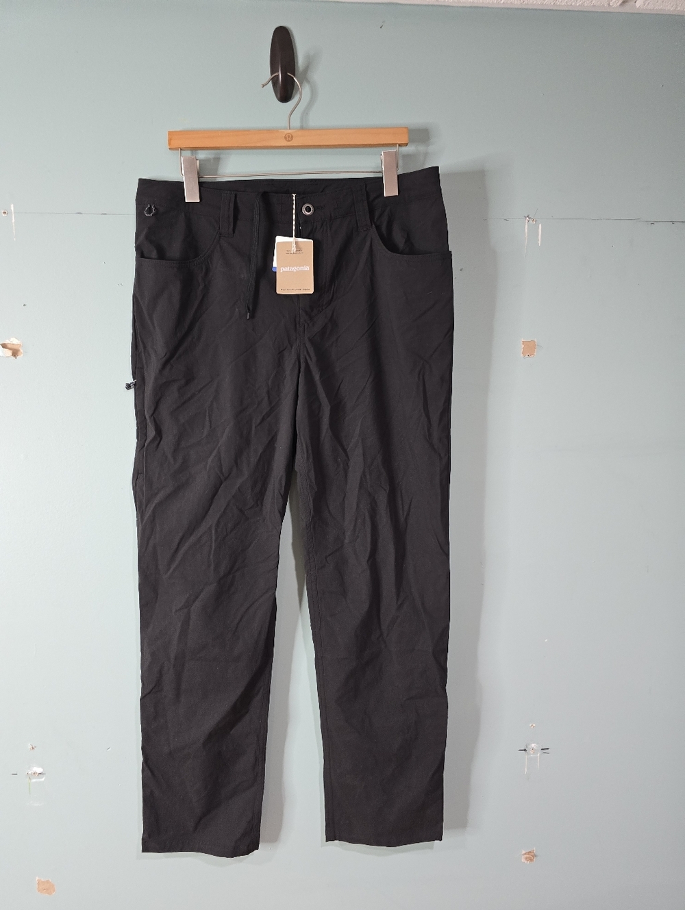 Patagonia Quandary Gorpcore Hiking Black Pants Regular Men's Size 34 NWT